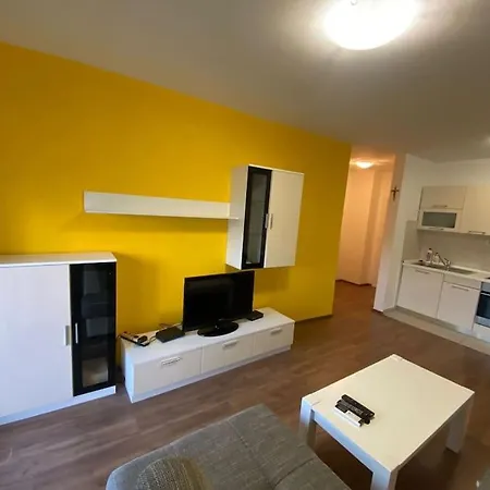 Appartamento Predivan Dvosoban Stan Spalato